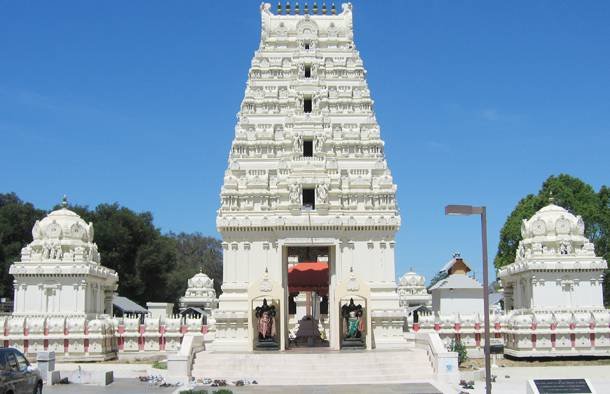 Warangal to Vemulawada Cabs